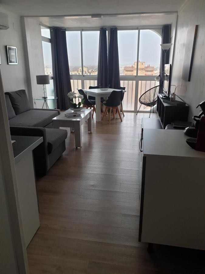 Les Pieds Dans L' Eau Apartment เอมปูเรียบราบา ภายนอก รูปภาพ